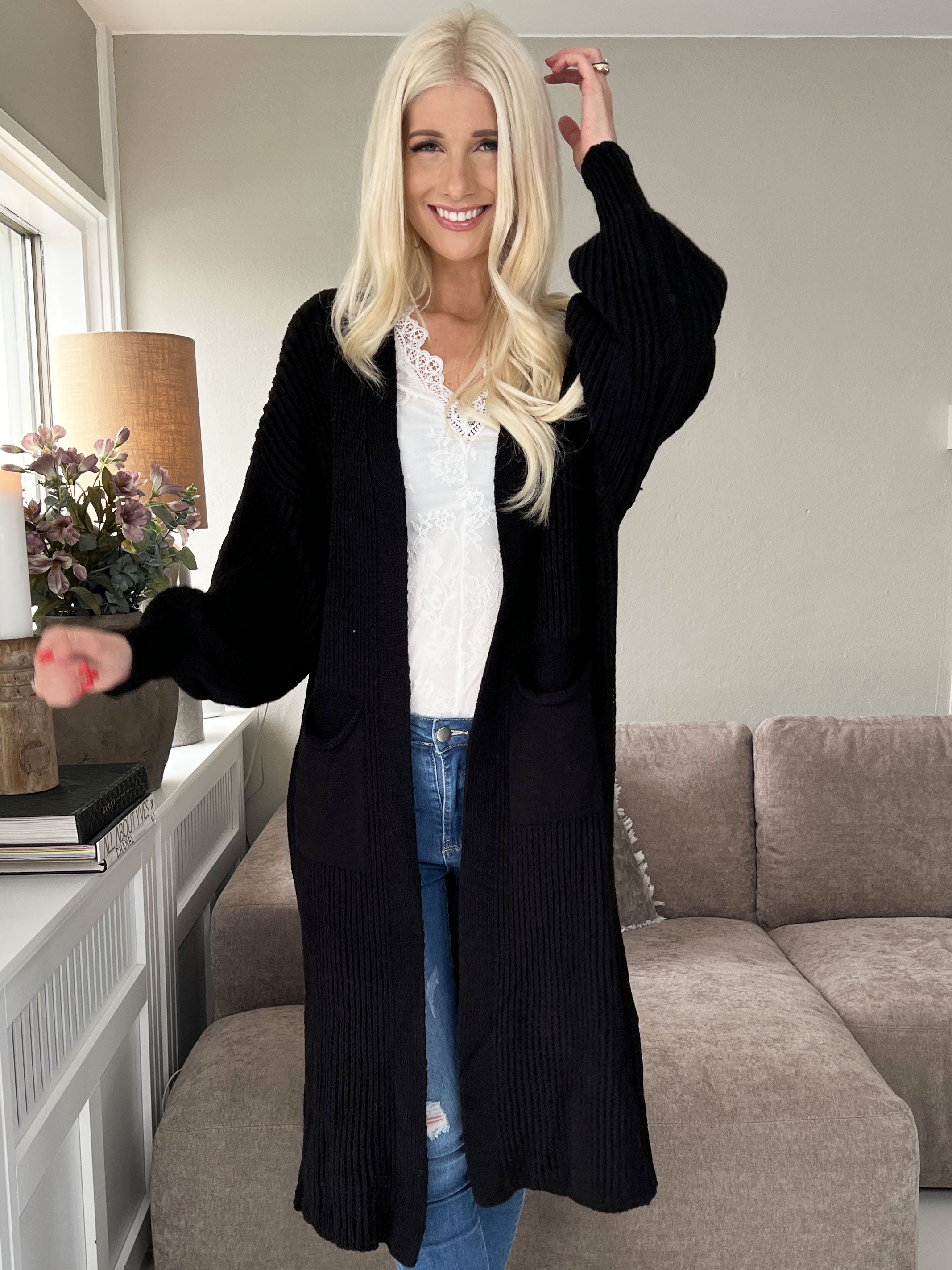 Sally - Strik cardigan med ballonærmer